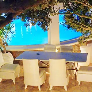 https://iros-hamlet.hotels-in-mykonosisland.net