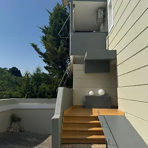 Apartment Milos